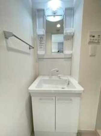 ヴィラ川口元郷の物件内観写真